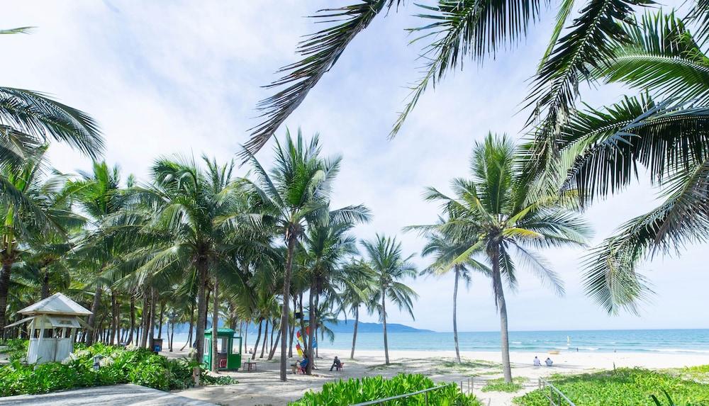 Gold Coast Da Nang Hotel Екстериор снимка
